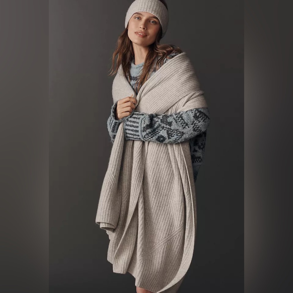 Anthropologie Ribbed Cashmere Wrap Taupe $298 NWT